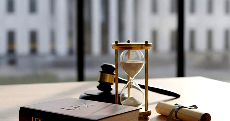 Uprawomocnienie wyroku – ile trwa, jakie są terminy i jak sprawdzić status