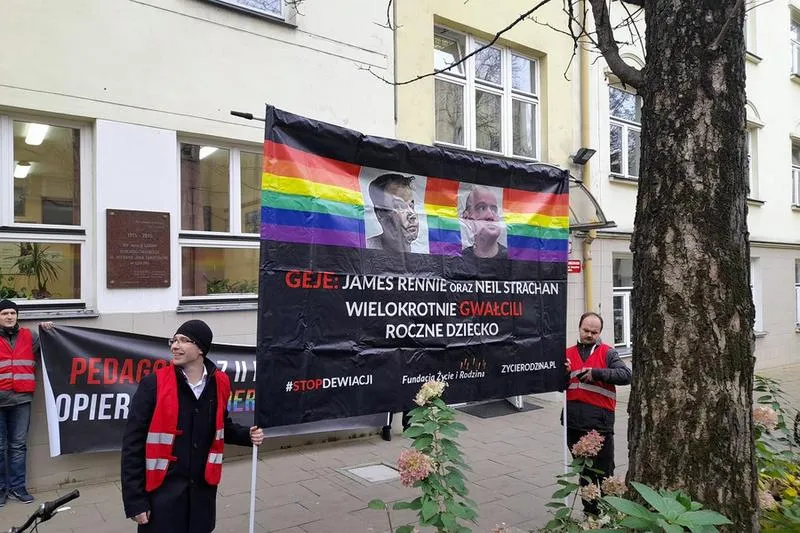 Walka z przemocą